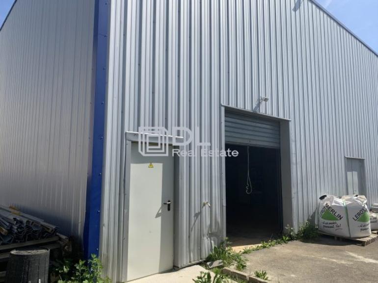 Entrepôt à louer à Servon - 150 m²
