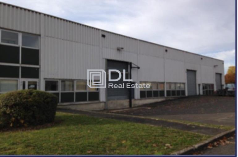 Entrepôt à louer à Bondoufle - 711 m²