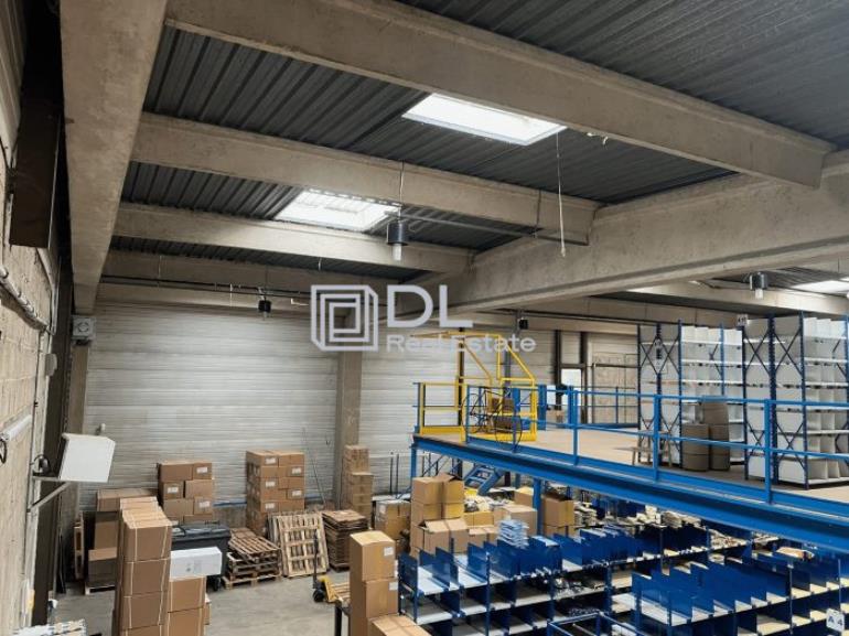 Entrepôt à louer à Palaiseau - 430 m²