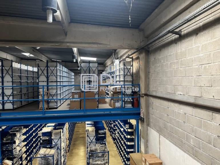 Entrepôt à louer à Palaiseau - 430 m²