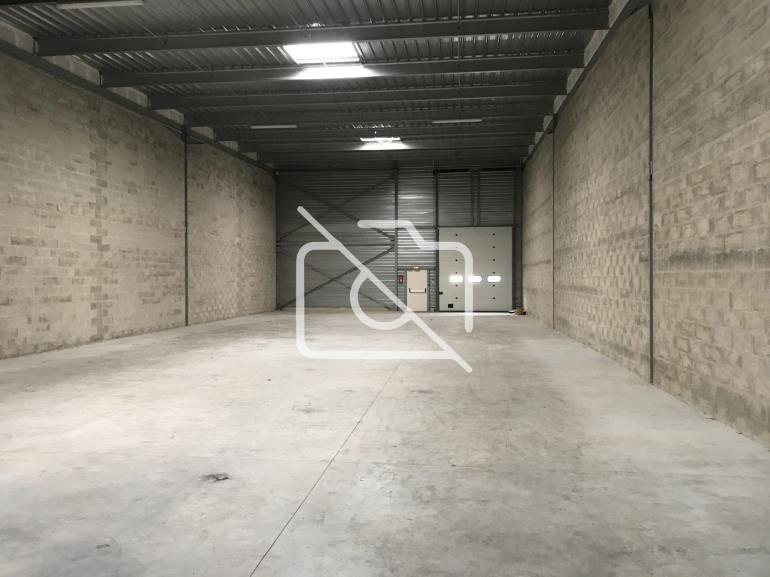 Entrepôt à louer à Lisses - 1 148 m²