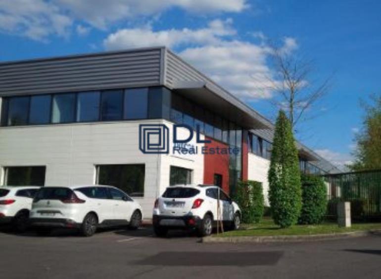 Entrepôt à louer à Lisses - 1 686 m²