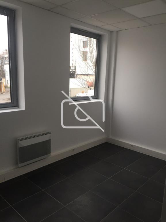 Entrepôt à louer à Choisy-le-Roi - 340 m²