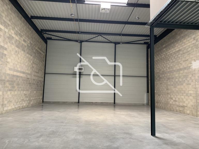 Entrepôt à louer à Villebon-sur-Yvette - 511 m²