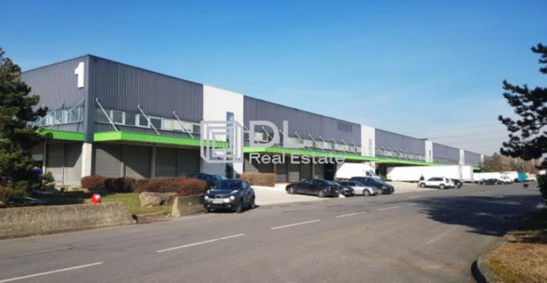 Entrepôt à louer à Saint-Ouen-l Aumône - 2 345 m²