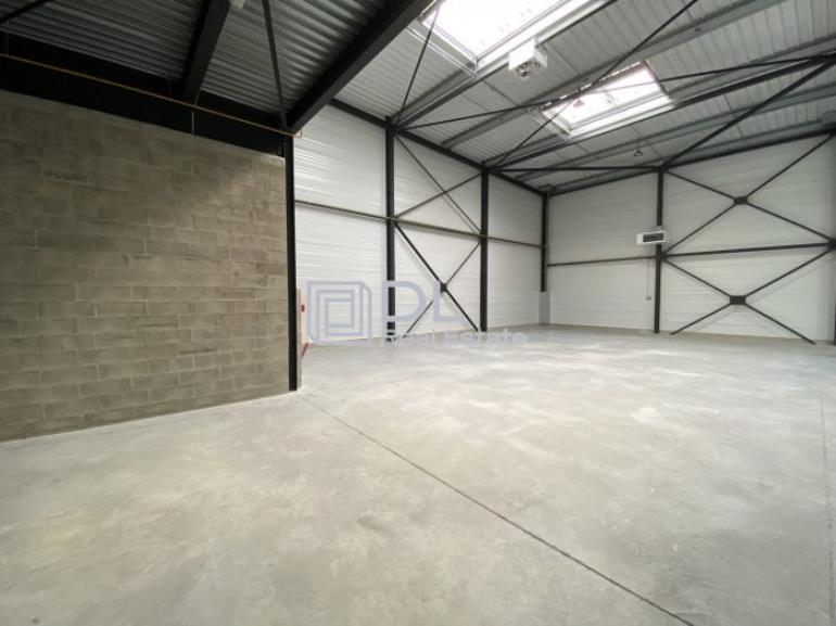 Entrepôt à louer à Bailly-Romainvilliers - 1 432 m²