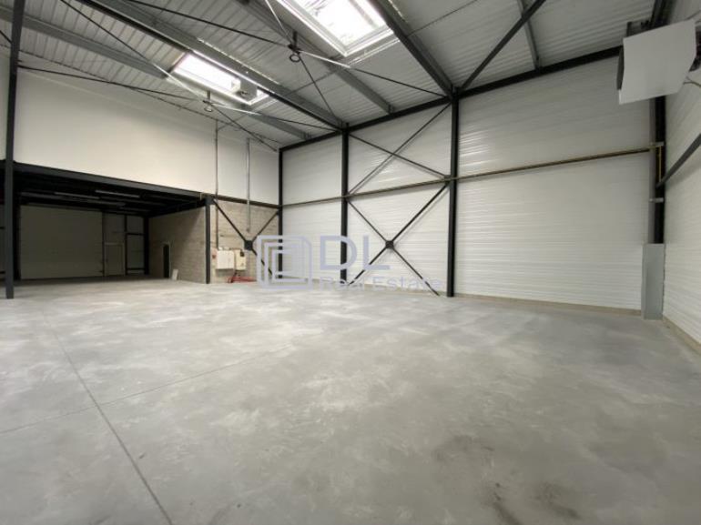 Entrepôt à louer à Bailly-Romainvilliers - 1 432 m²