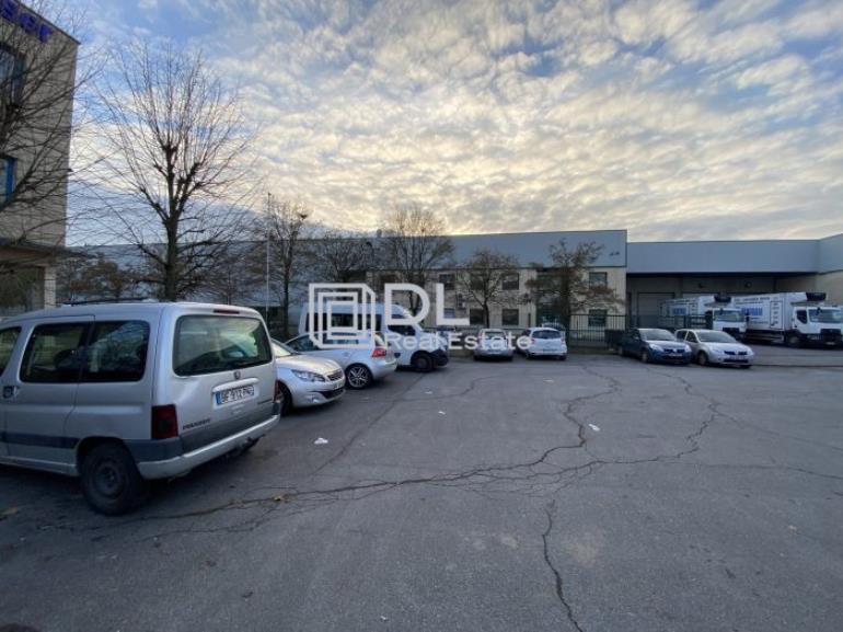 Entrepôt à louer à Boissy-Saint-Léger - 441 m²