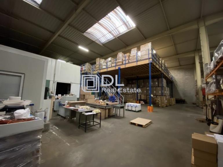 Entrepôt à louer à Boissy-Saint-Léger - 441 m²