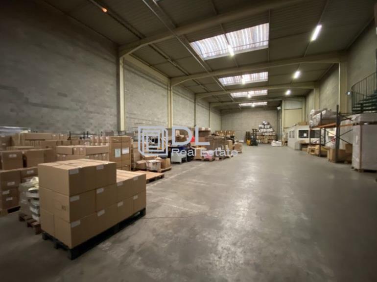 Entrepôt à louer à Boissy-Saint-Léger - 441 m²