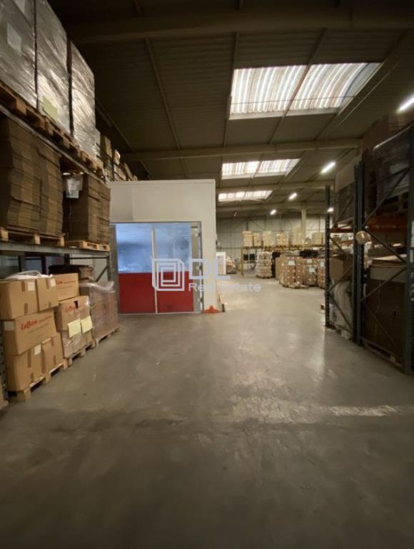 Entrepôt à louer à Boissy-Saint-Léger - 441 m²
