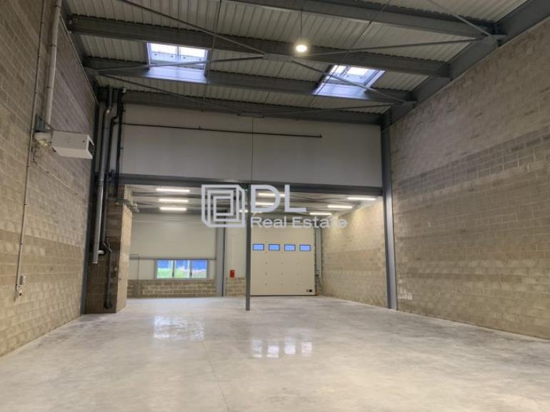 Entrepôt à louer à Brétigny-sur-Orge - 874 m²