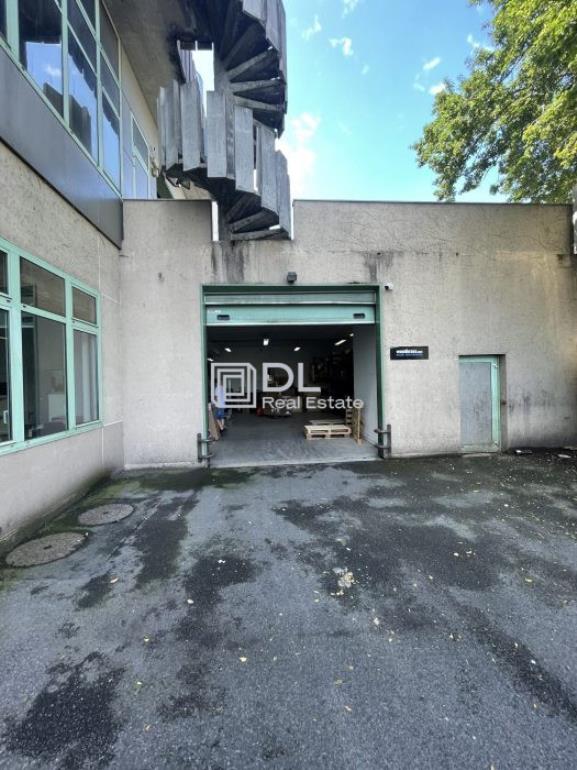 Entrepôt à louer à Pantin - 523 m²