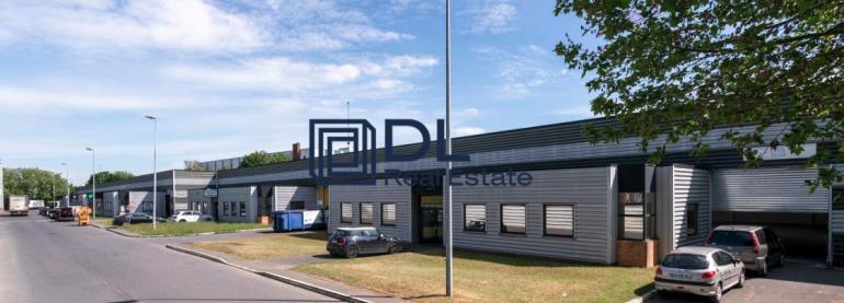 Entrepôt à louer à Bourget - 1 070 m²