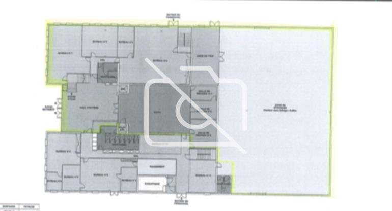 Entrepôt à vendre à Morangis - 2 200 m²