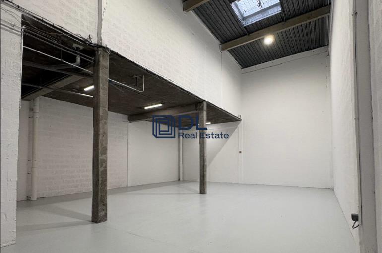 Entrepôt à louer à Villeneuve-d Ascq - 1 816 m²