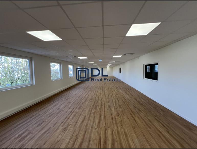 Entrepôt à louer à Villeneuve-d Ascq - 1 816 m²