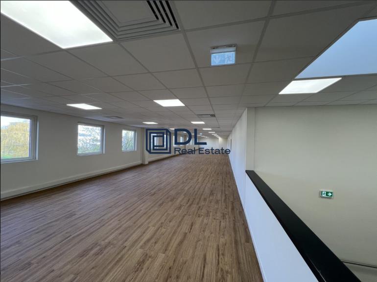 Entrepôt à louer à Villeneuve-d Ascq - 1 816 m²