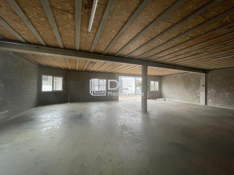 Entrepôt à louer à Orly - 995 m²