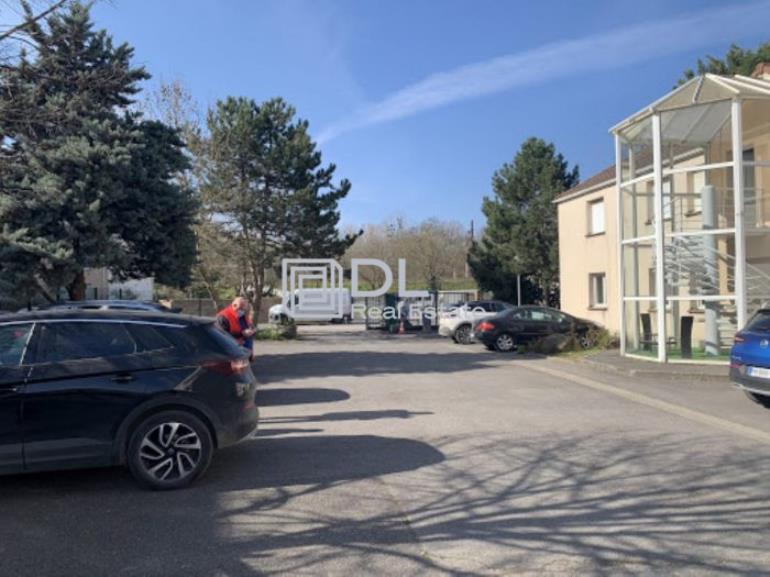 Entrepôt à vendre à Vigneux-sur-Seine - 400 m²
