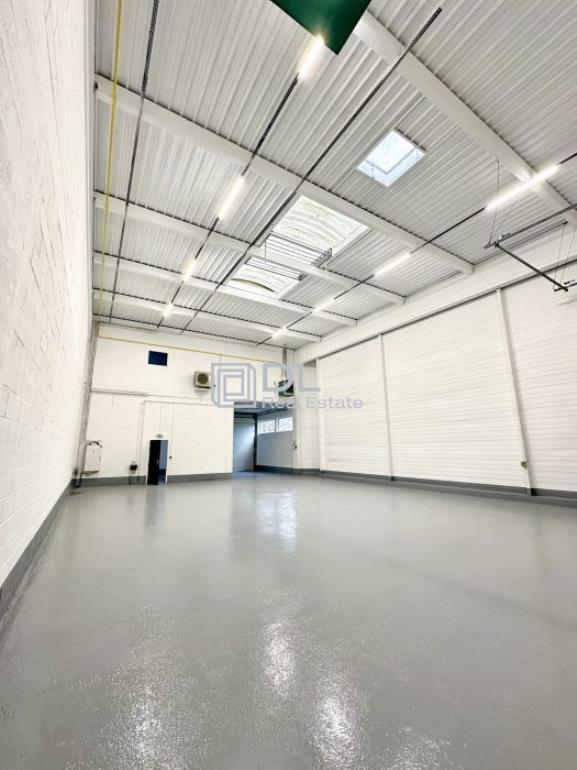 Entrepôt à louer à Bonneuil-sur-Marne - 340 m²