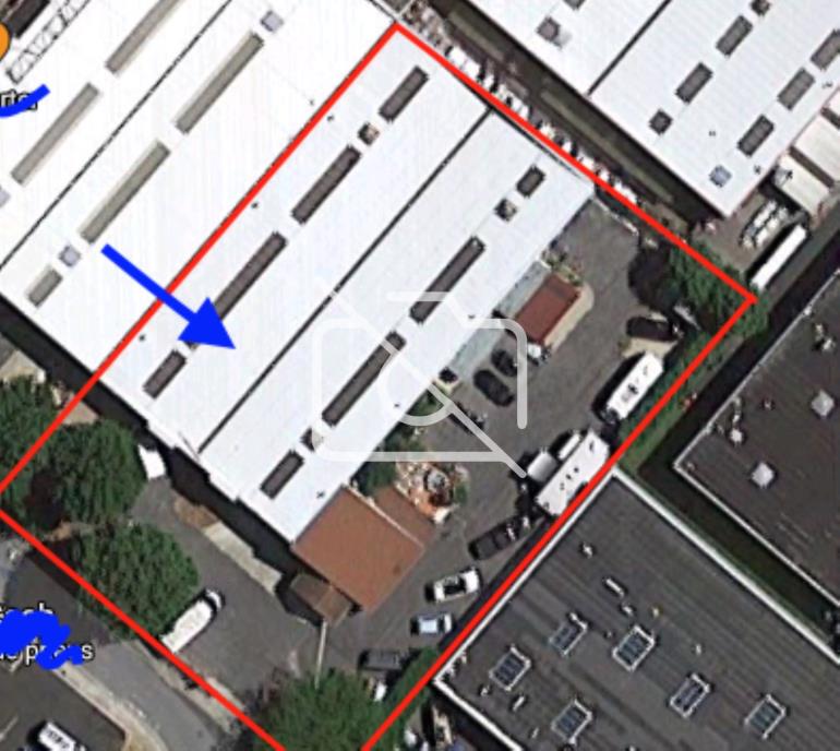 Entrepôt à vendre à Brie-Comte-Robert - 1 200 m²