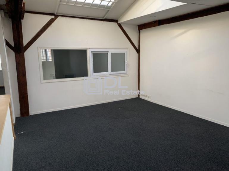 Entrepôt à louer à Villeneuve-Saint-Georges - 800 m²