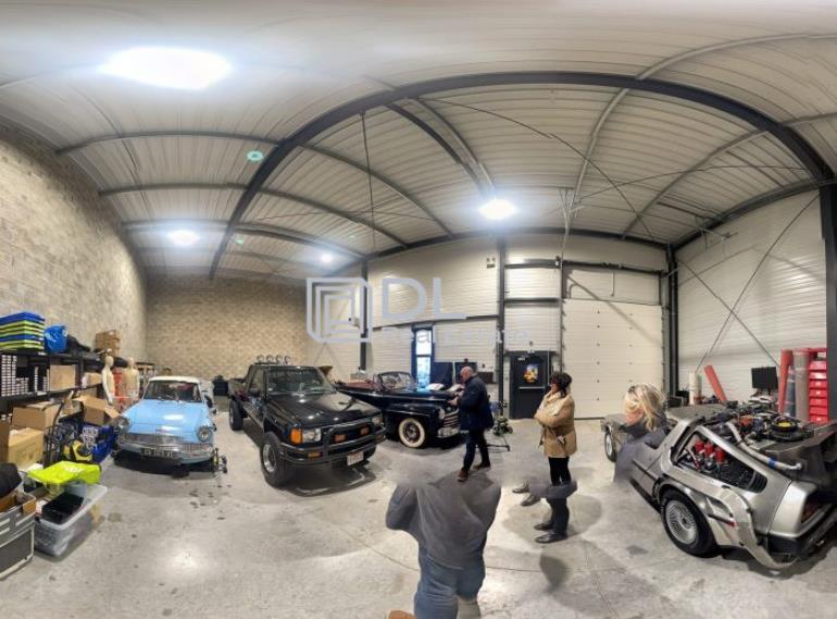 Entrepôt à louer à Serris - 167 m²
