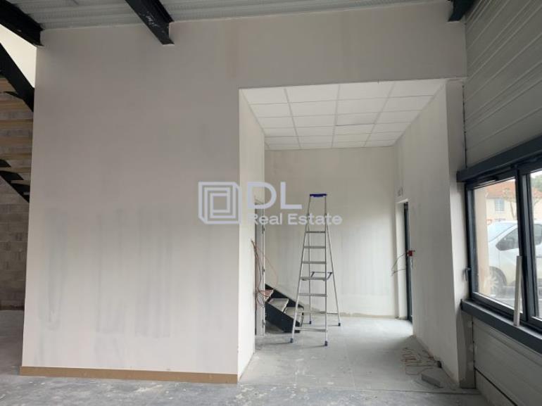 Entrepôt à louer à Villemoisson-sur-Orge - 2 368 m²