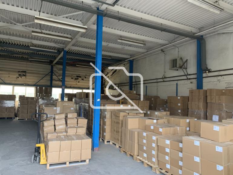 Entrepôt à vendre à Brétigny-sur-Orge - 1 220 m²