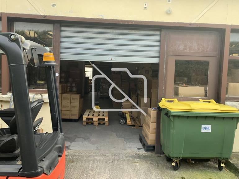 Entrepôt à vendre à Brétigny-sur-Orge - 1 220 m²