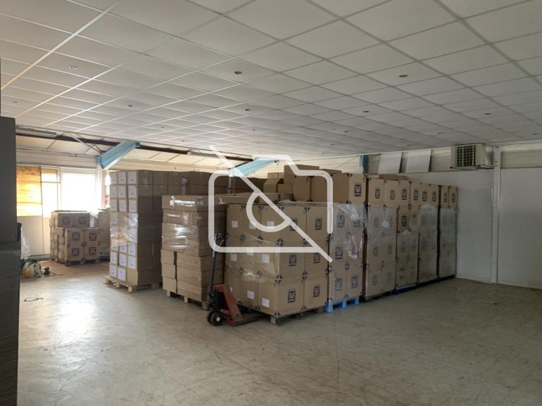 Entrepôt à vendre à Brétigny-sur-Orge - 1 220 m²