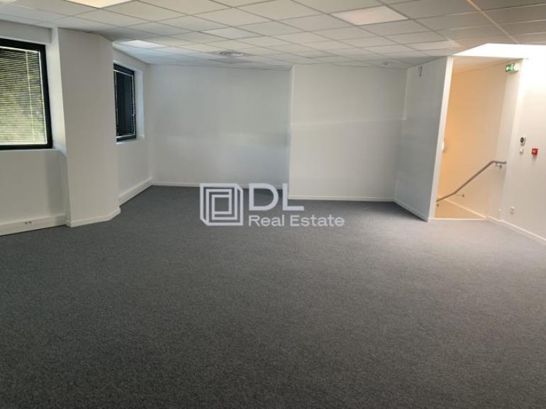 Entrepôt à louer à Grigny - 2 179 m²
