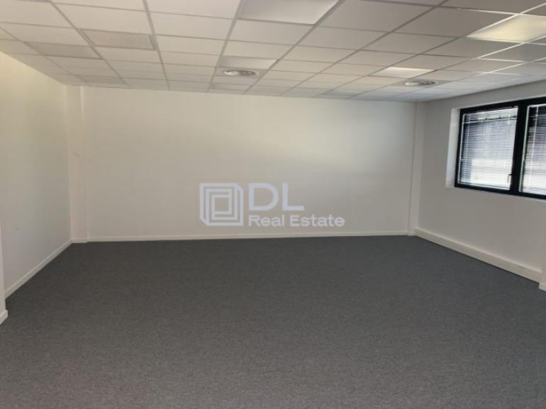 Entrepôt à louer à Grigny - 2 179 m²