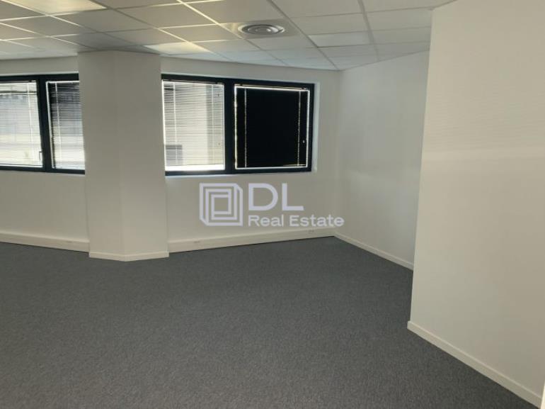 Entrepôt à louer à Grigny - 2 179 m²