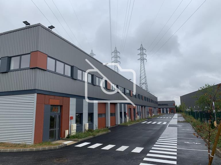 Entrepôt à louer à Corbeil-Essonnes - 5 302 m²