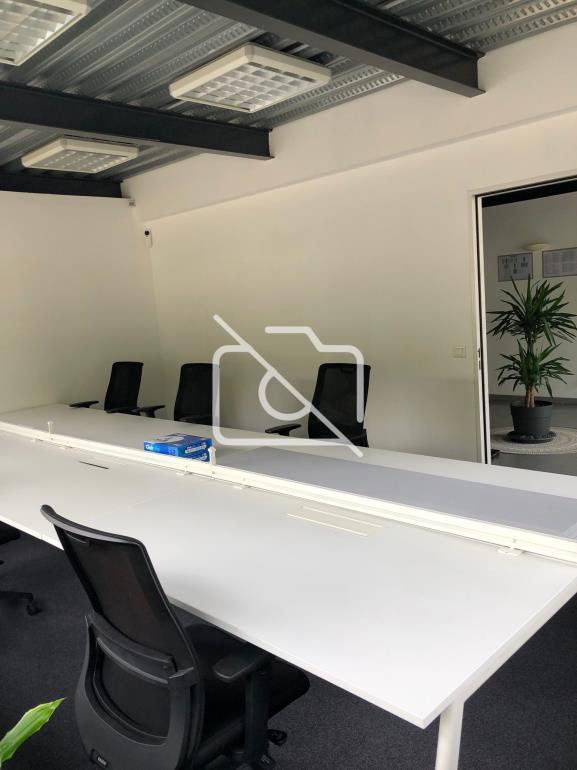 Entrepôt à louer à Brie-Comte-Robert - 400 m²