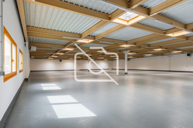 Entrepôt à louer à Croissy-Beaubourg - 1 459 m²