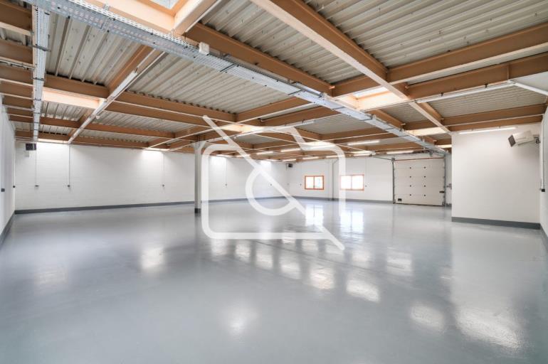 Entrepôt à louer à Croissy-Beaubourg - 1 459 m²