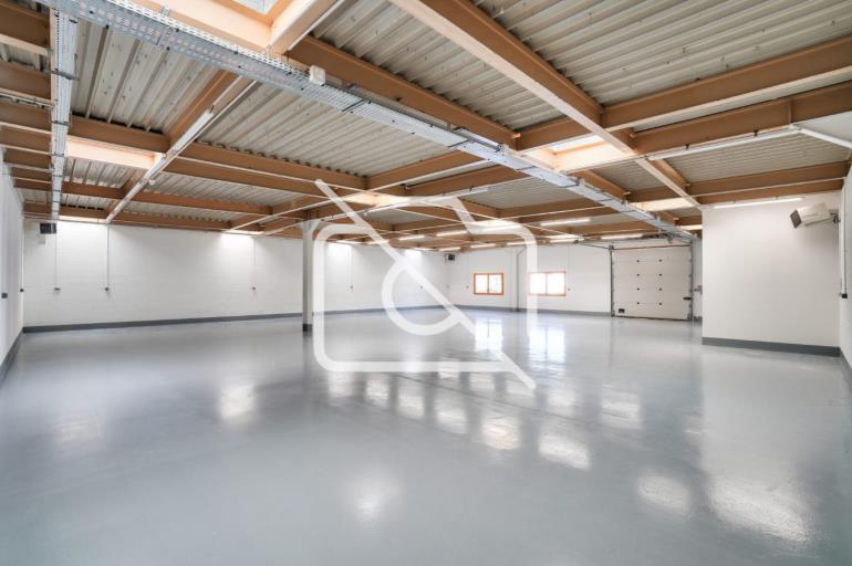 Entrepôt à louer à Croissy-Beaubourg - 465 m²