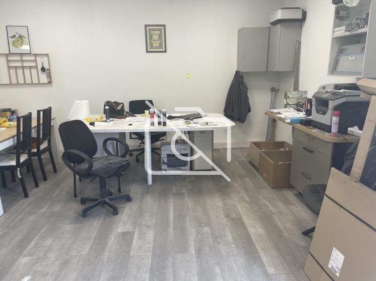 Entrepôt à louer à Sucy-en-Brie - 624 m²
