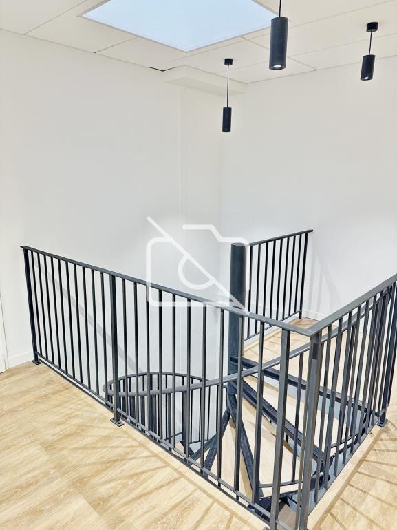 Entrepôt à louer à Bonneuil-sur-Marne - 1 725 m²