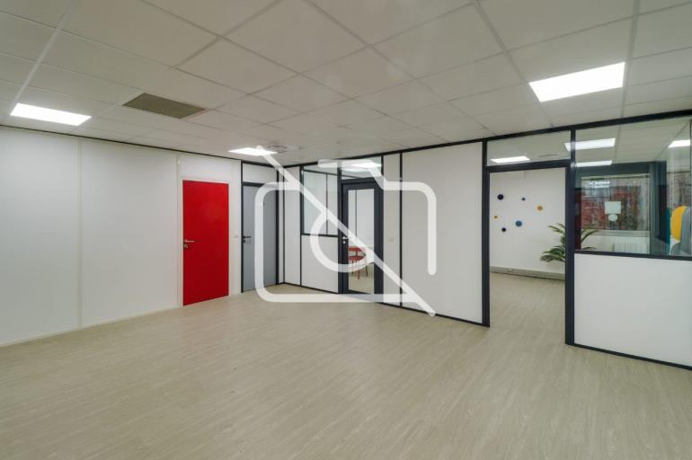 Entrepôt à louer à Villiers-sur-Marne - 1 067 m²