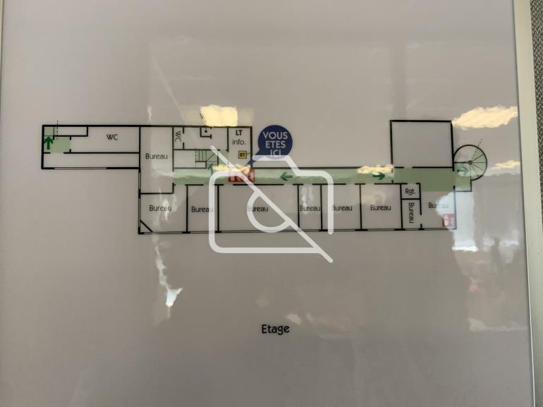 Entrepôt à louer à Villebon-sur-Yvette - 6 806 m²