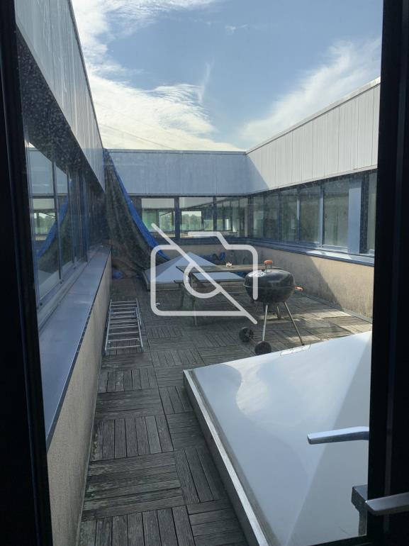 Entrepôt à vendre à Boissy-Saint-Léger - 1 078 m²