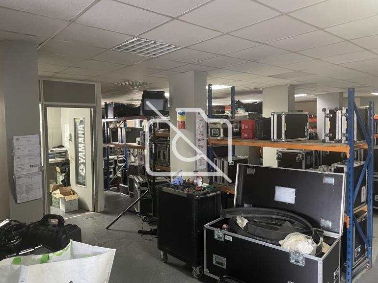 Entrepôt à louer à Lagny-sur-Marne - 1 000 m²