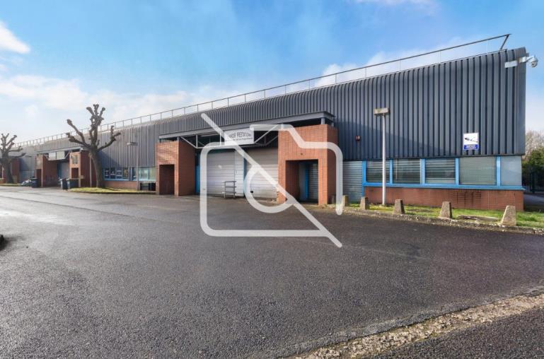 Entrepôt à louer à Villepinte - 495 m²
