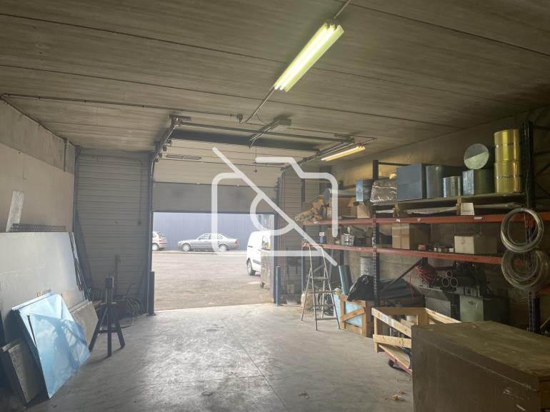Entrepôt à vendre à Stains - 520 m²