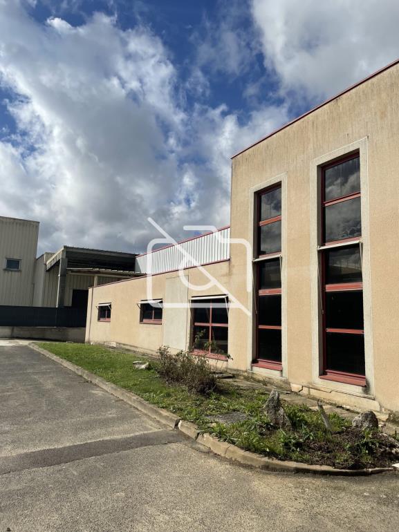 Entrepôt à louer à Savigny-sur-Orge - 630 m²