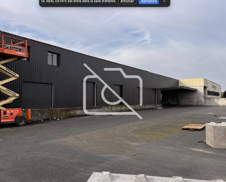 Entrepôt à louer à Thiais - 1 624 m²